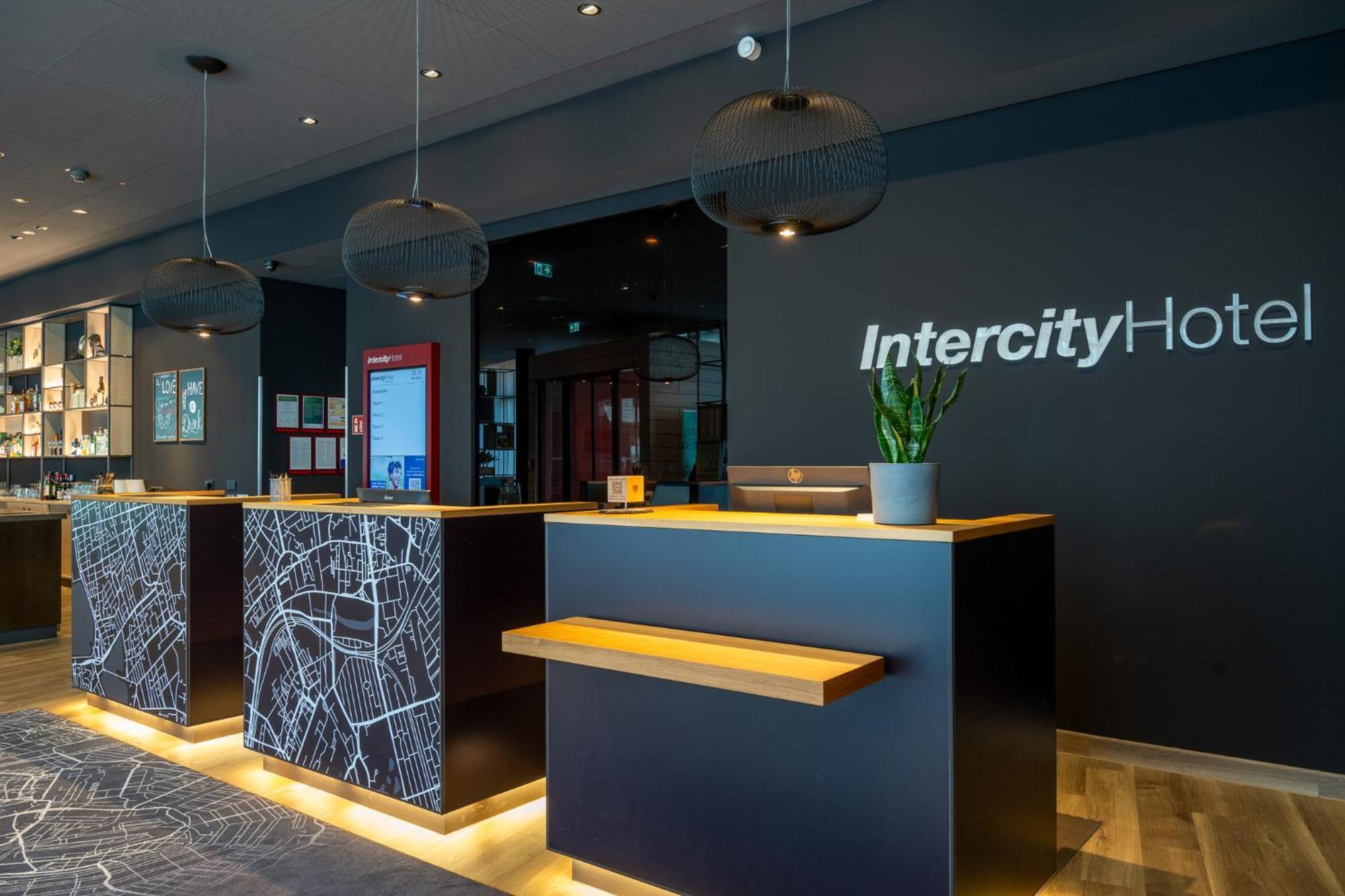 Intercityhotel Heidelberg Exterior foto
